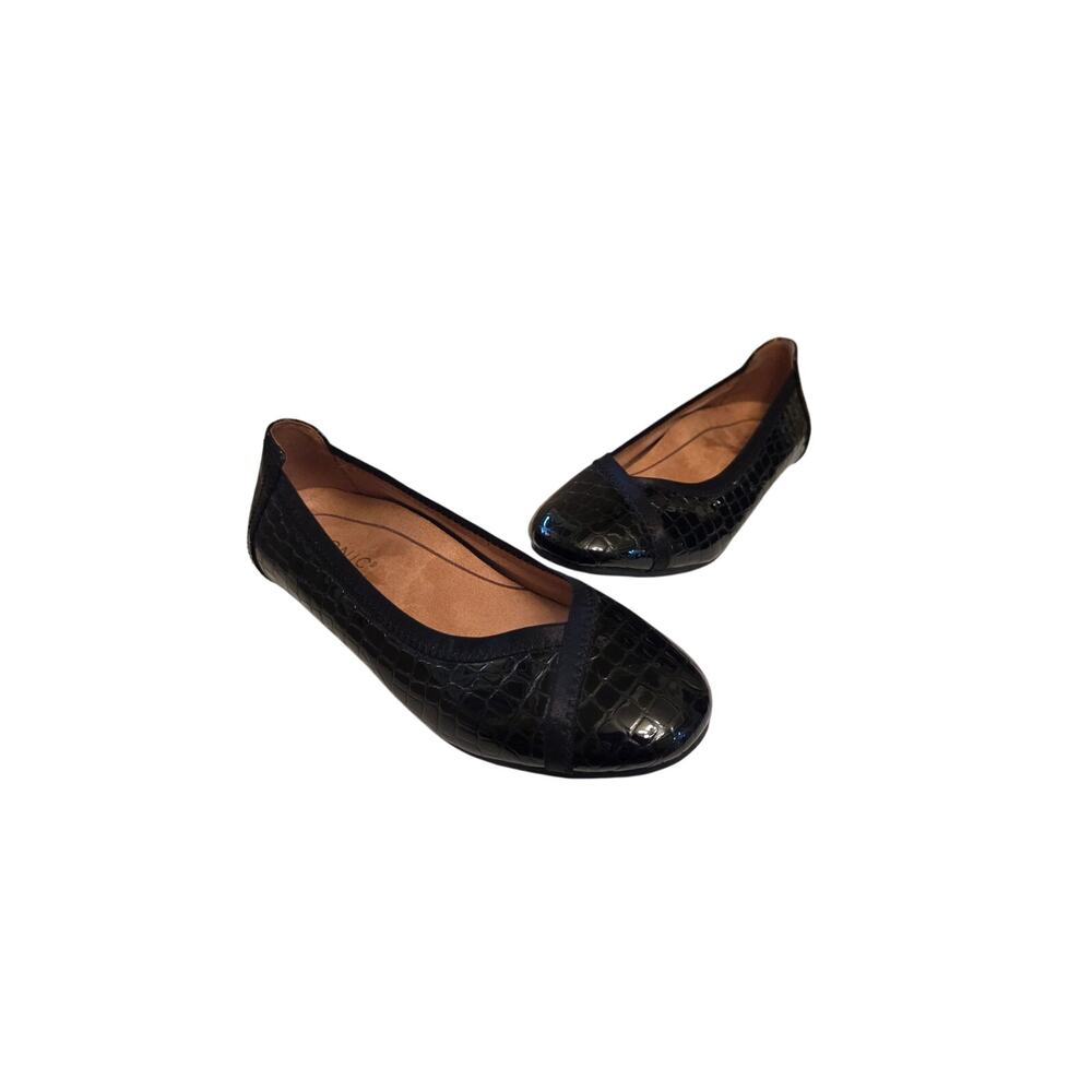 Vionic Caroll leather textured ballet flats black round toe comfort shoe 6